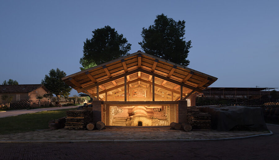 Reviving Tradition: Doumu Dragon Kiln and ICH Lounge in Qianshan, Anhui by Greyspace Architects