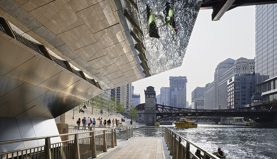 Transforming Urban Spaces: The Chicago Riverwalk