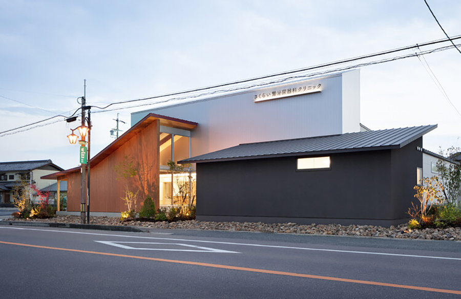 Fostering Community: Designing the Sakurai Clinic