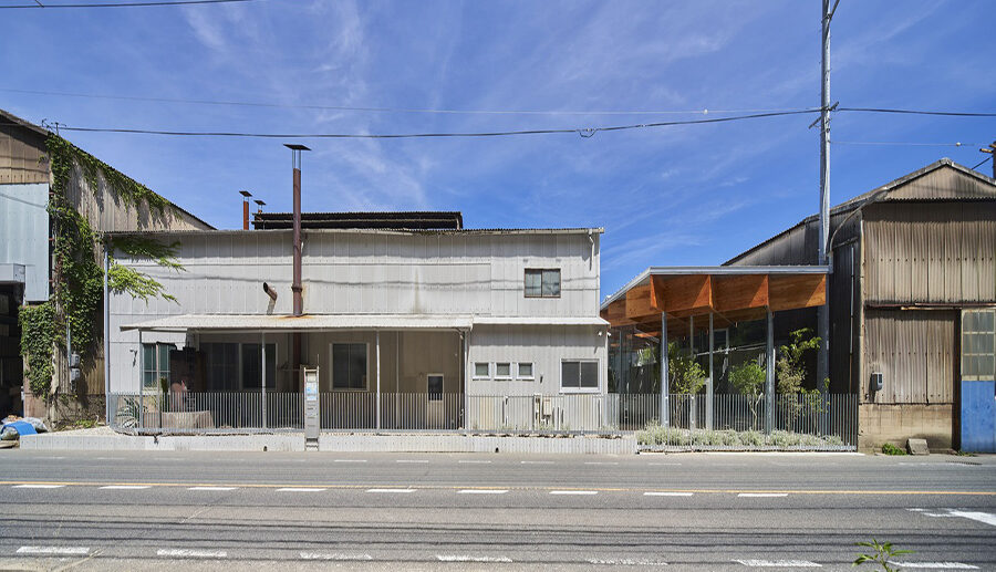 Reinventing Industrial Spaces: Santo Shop by UID Architects